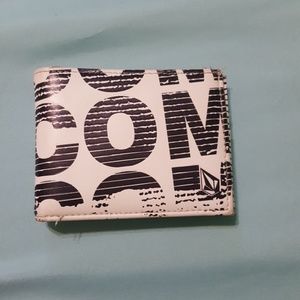 Volcom wallet
